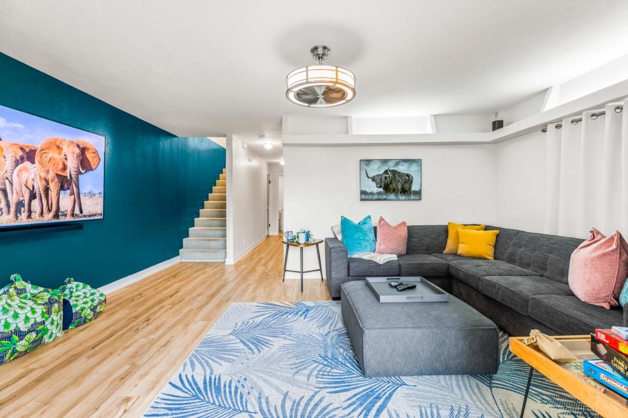 Mile To Beach! Private, Family & Pet Friendly Oasis! Pool Table & Hot Tub! Oceanside Luaran gambar
