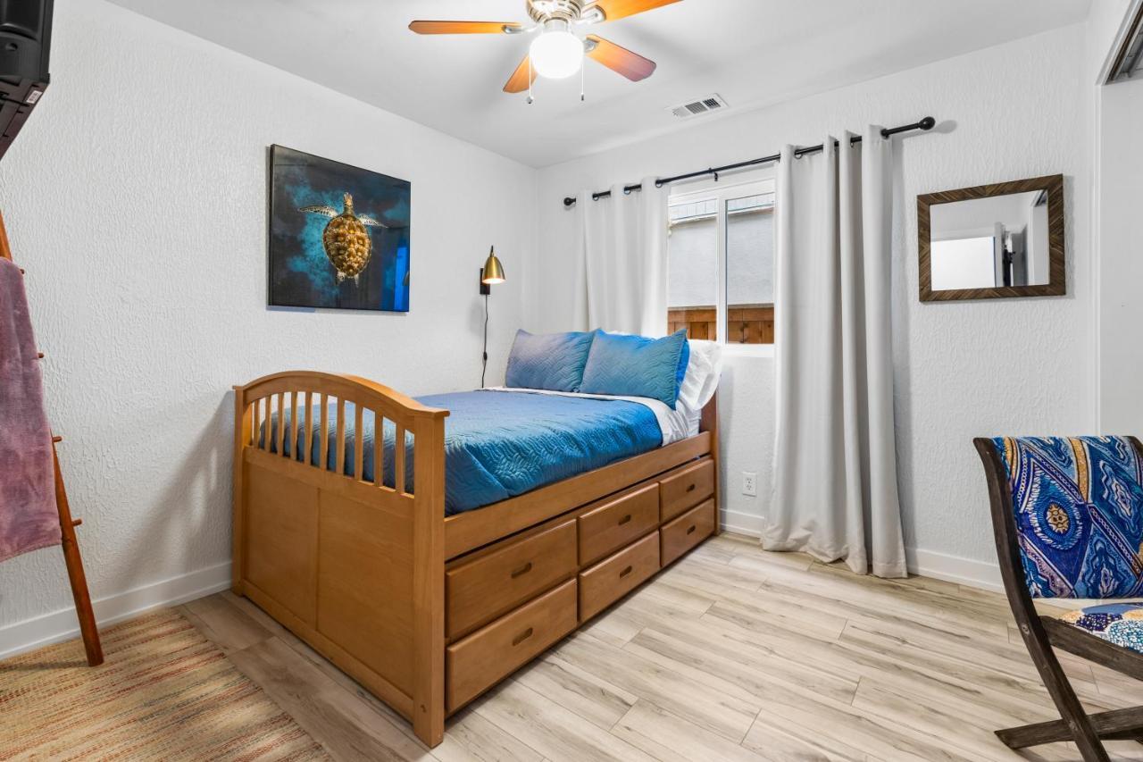 Mile To Beach! Private, Family & Pet Friendly Oasis! Pool Table & Hot Tub! Oceanside Luaran gambar