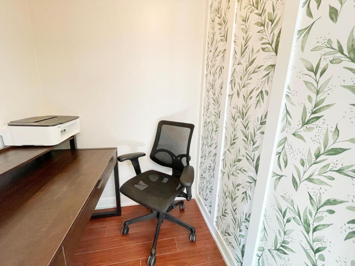 Mile To Beach! Private, Family & Pet Friendly Oasis! Pool Table & Hot Tub! Oceanside Luaran gambar