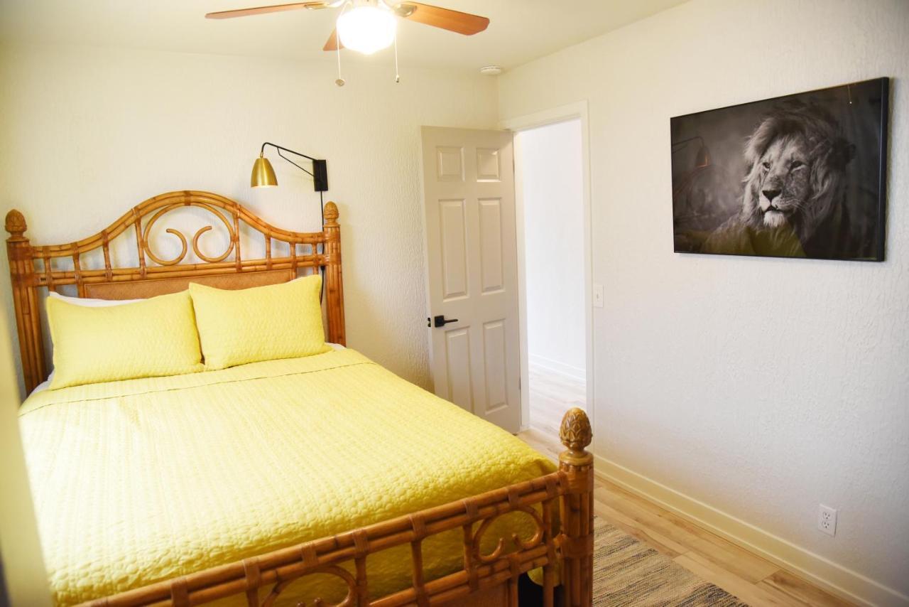 Mile To Beach! Private, Family & Pet Friendly Oasis! Pool Table & Hot Tub! Oceanside Luaran gambar